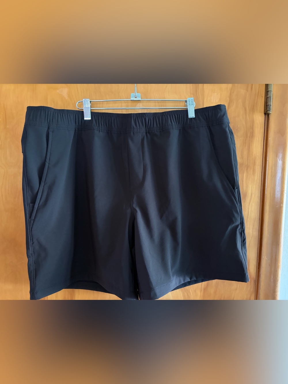 Men's Black pull on Shorts